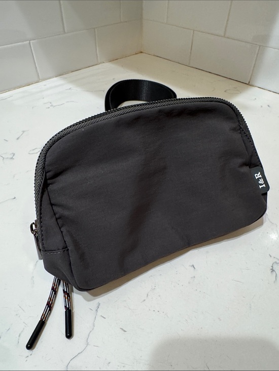 Unbranded Handbags - Unbranded Women's Dark Gray Crossbody Pouch belt bag Fanny pack NEW